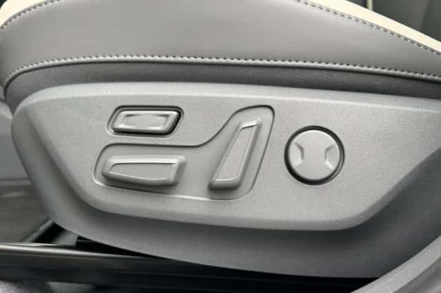 Kia EV3 (2026) thumbnail 16