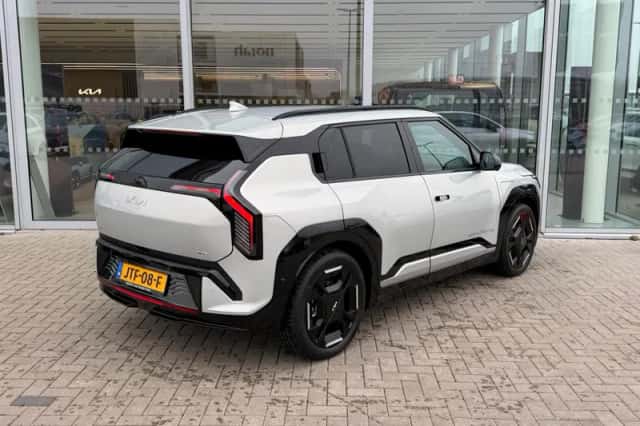 Kia EV3 (2026) thumbnail 7