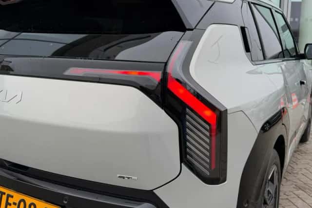 Kia EV3 (2026) thumbnail 8