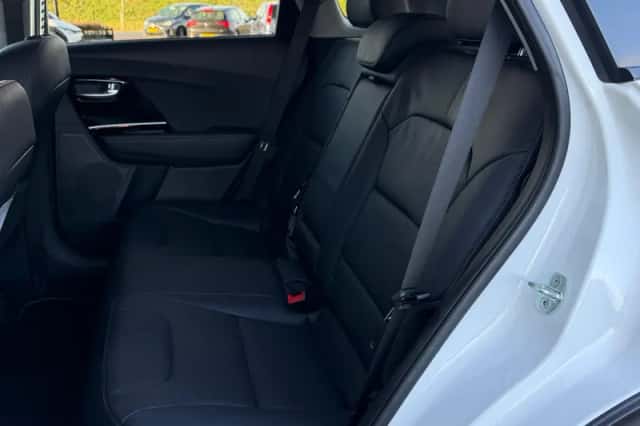 Kia Niro (2019) thumbnail 12