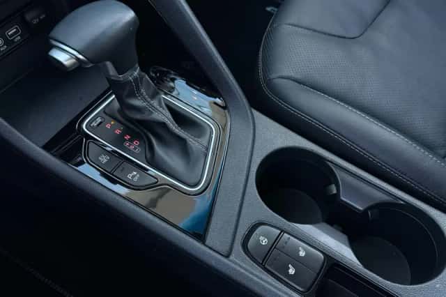 Kia Niro (2019) thumbnail 22