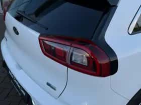 Kia Niro (2019) thumbnail 8