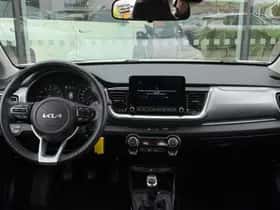 Kia Stonic (2022) thumbnail 15