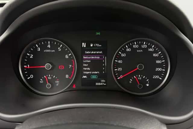 Kia Stonic (2022) thumbnail 17
