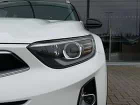 Kia Stonic (2022) thumbnail 3