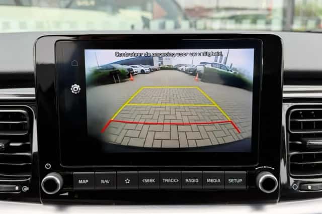 Kia Stonic (2022) thumbnail 23