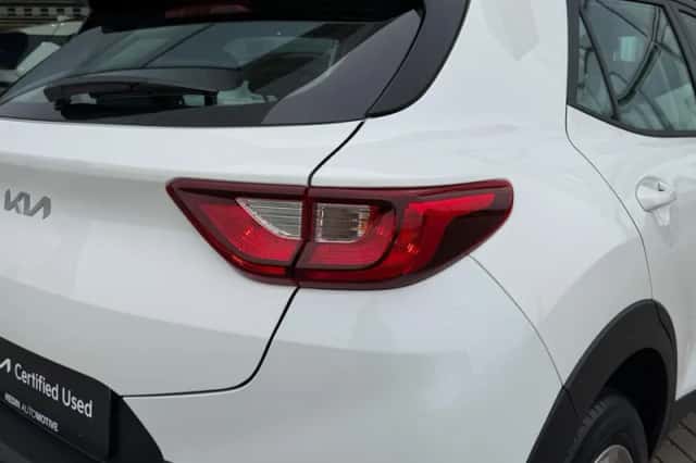 Kia Stonic (2022) thumbnail 8