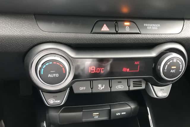 Kia Stonic (2024) thumbnail 13