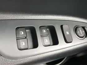 Kia Stonic (2024) thumbnail 15