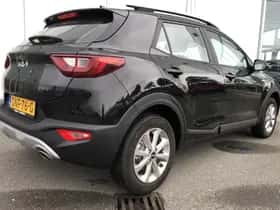 Kia Stonic (2024) thumbnail 7