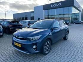 Kia Stonic (2018) thumbnail 7