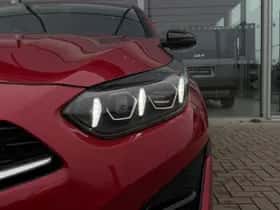 Kia Proceed (2022) thumbnail 3