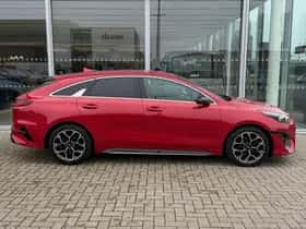 Kia Proceed (2022) thumbnail 5