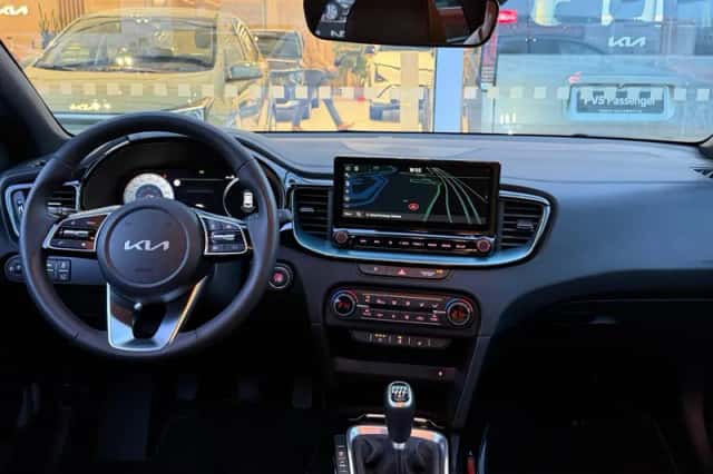 Kia Ceed Sportswagon (2025) thumbnail 13