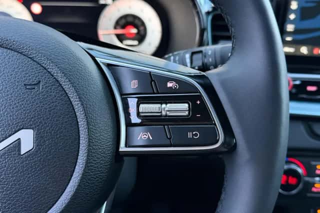 Kia Ceed Sportswagon (2025) thumbnail 17