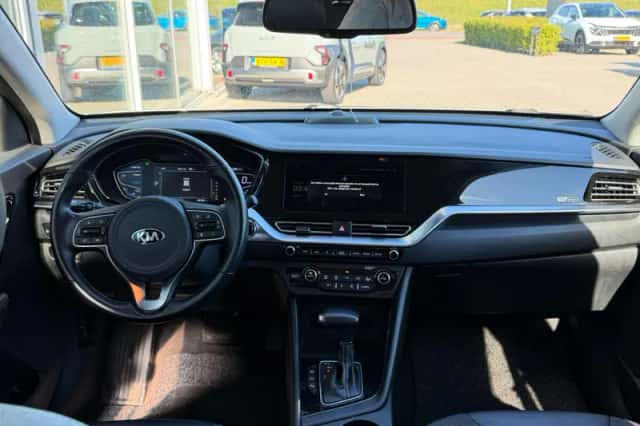 Kia Niro (2020) thumbnail 13