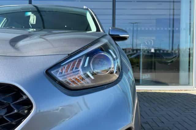 Kia Niro (2020) thumbnail 3
