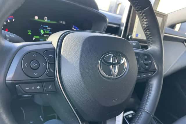 Toyota Corolla (2023) thumbnail 15