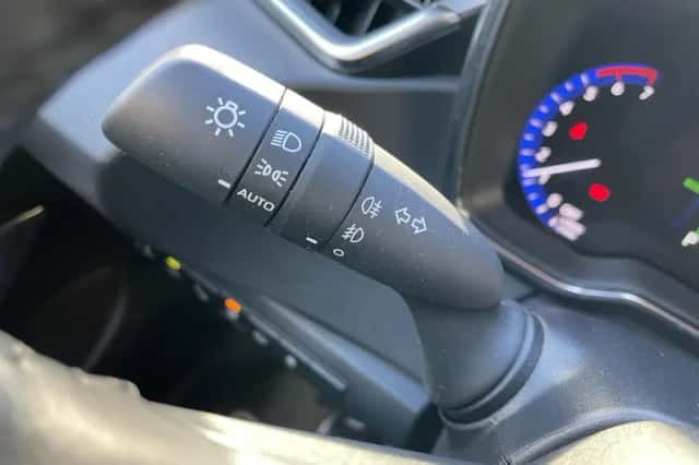 Toyota Corolla (2023) thumbnail 23