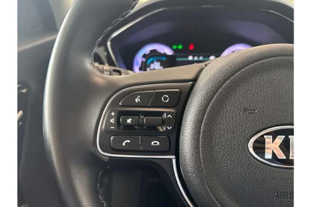 Kia Niro (2019) thumbnail 17