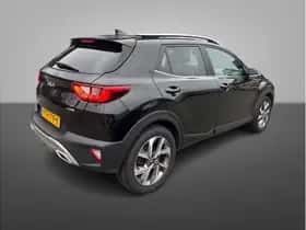 Kia Stonic (2025) thumbnail 4
