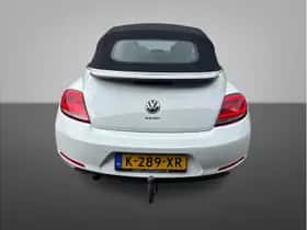 Volkswagen Beetle (2016) thumbnail 3
