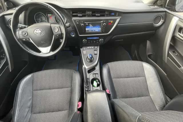 Toyota Auris (2015) thumbnail 14