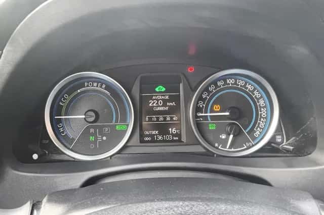 Toyota Auris (2015) thumbnail 18