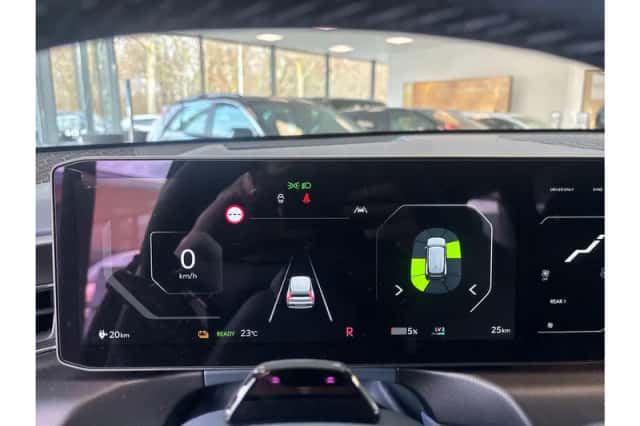 Kia EV9 (2026) thumbnail 15