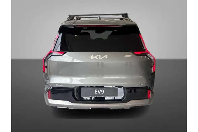 Kia EV9 (2026) thumbnail 4