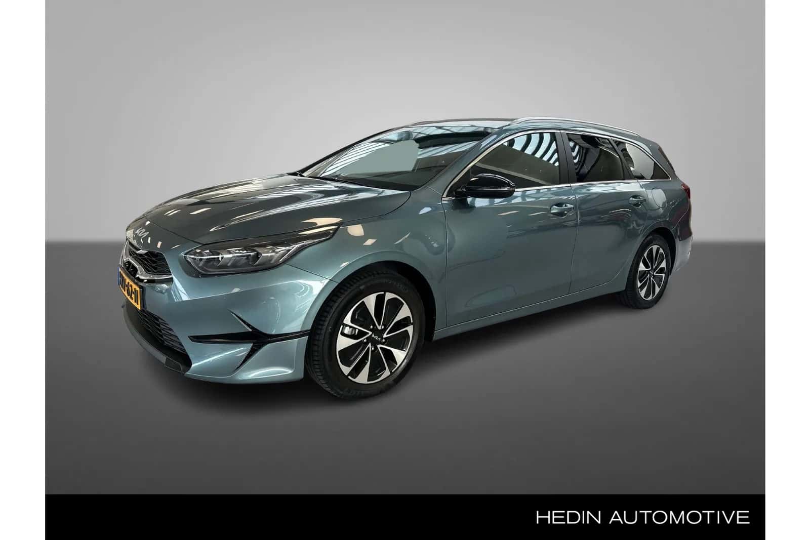 Kia Ceed Sportswagon (2025) — foto 1