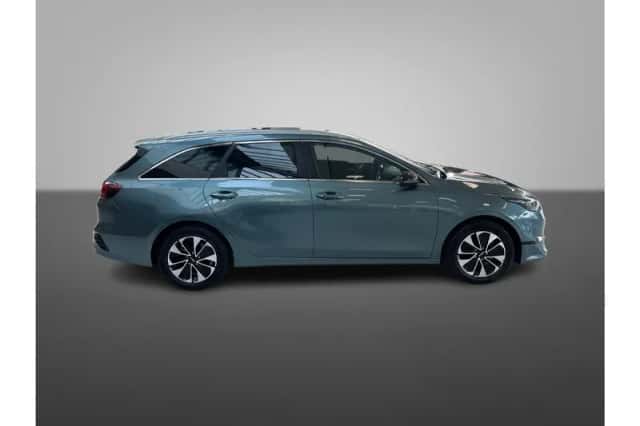 Kia Ceed Sportswagon (2025) thumbnail 2