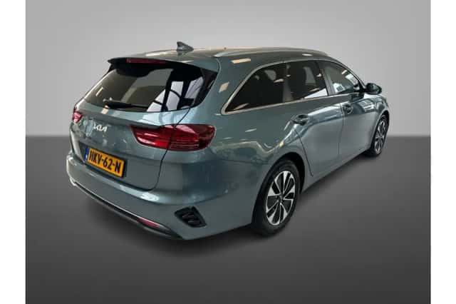 Kia Ceed Sportswagon (2025) thumbnail 4