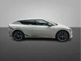 Kia EV6 (2026) thumbnail 2