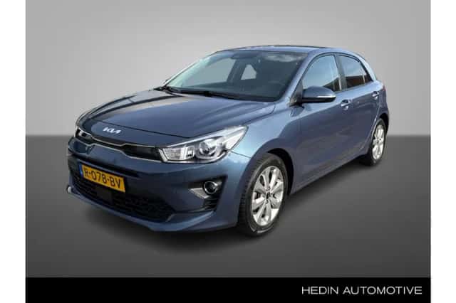 Kia Rio (2022) thumbnail 1