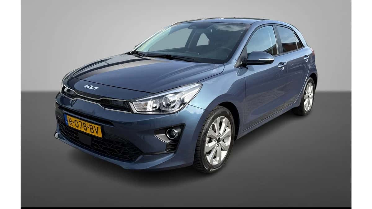 Kia Rio (2022) — foto 1