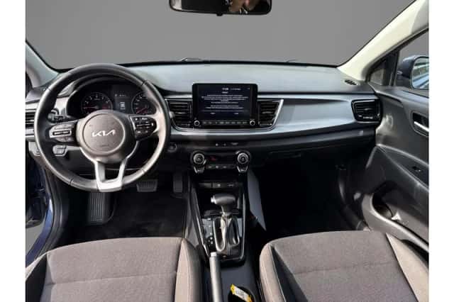 Kia Rio (2022) thumbnail 9
