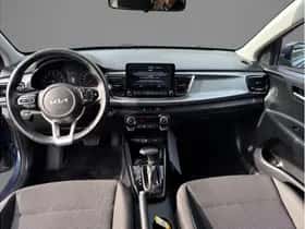 Kia Rio (2022) thumbnail 9