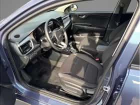 Kia Rio (2022) thumbnail 10