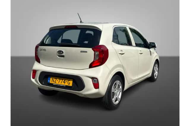Kia Picanto (2017) thumbnail 4