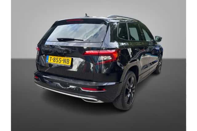 Škoda Karoq (2021) thumbnail 4