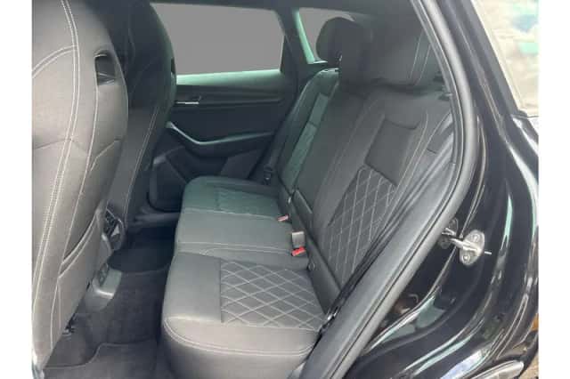 Škoda Karoq (2021) thumbnail 6