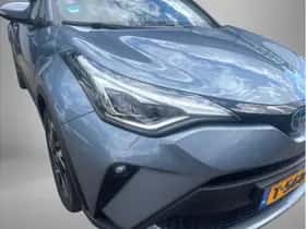 Toyota C-HR (2023) thumbnail 13