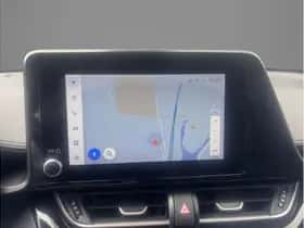 Toyota C-HR (2023) thumbnail 16