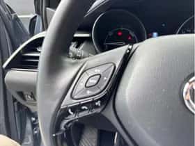 Toyota C-HR (2023) thumbnail 19