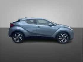 Toyota C-HR (2023) thumbnail 3