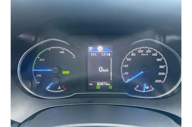 Toyota Yaris (2019) thumbnail 19
