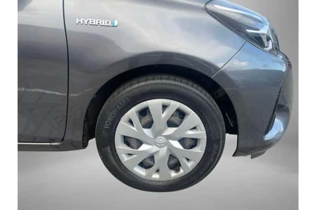 Toyota Yaris (2019) thumbnail 20