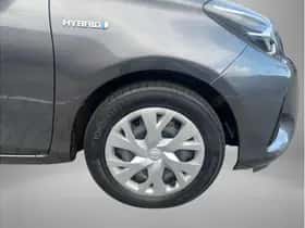 Toyota Yaris (2019) thumbnail 20