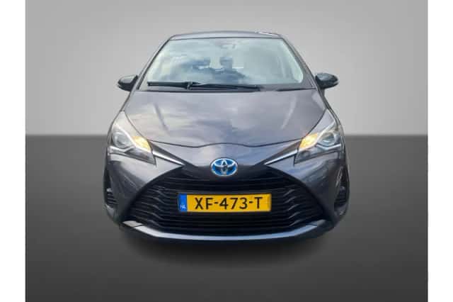 Toyota Yaris (2019) thumbnail 5